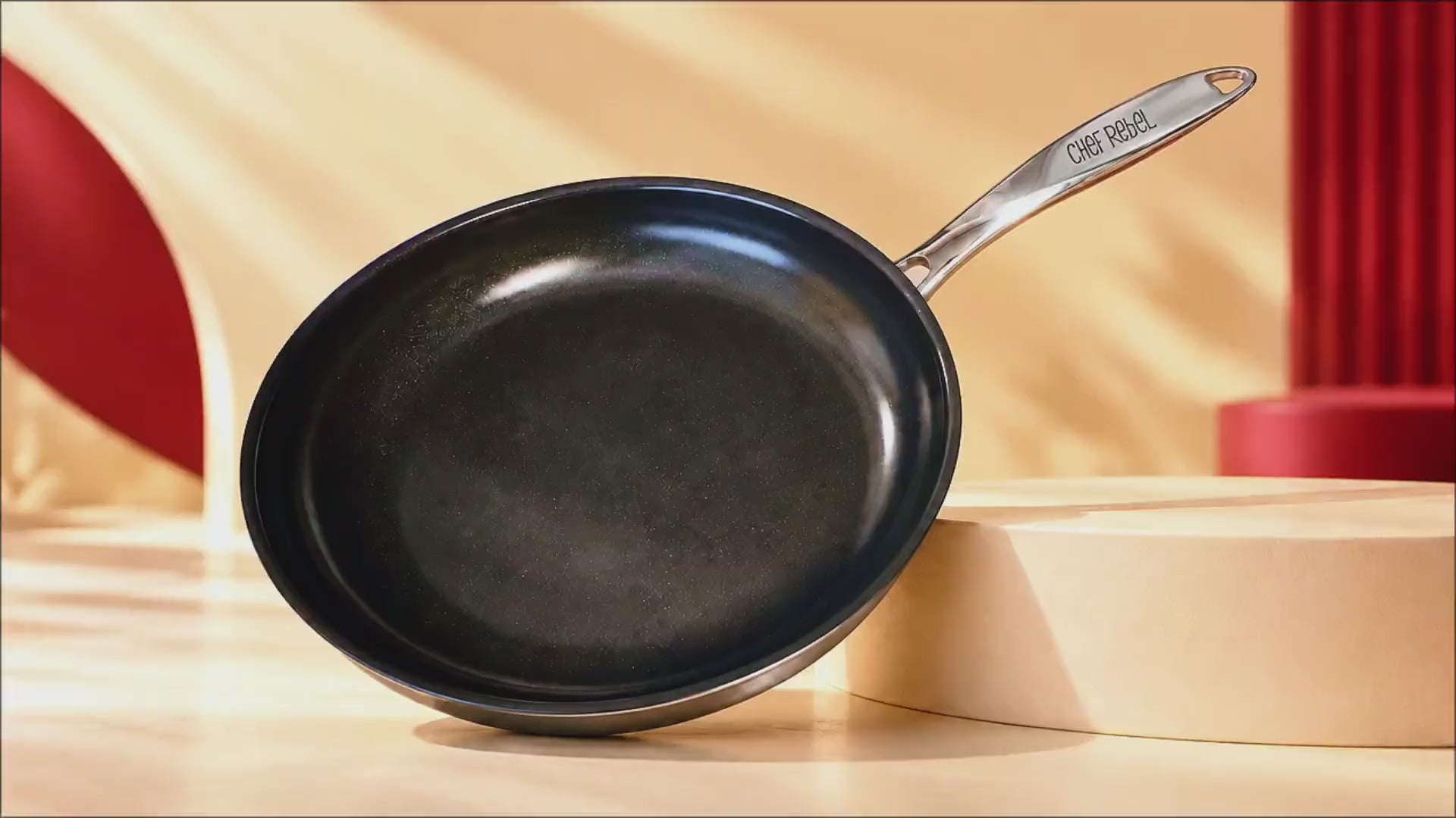 Chef Rebel Premium G8 PFAS-vrije koekenpan in gebruik